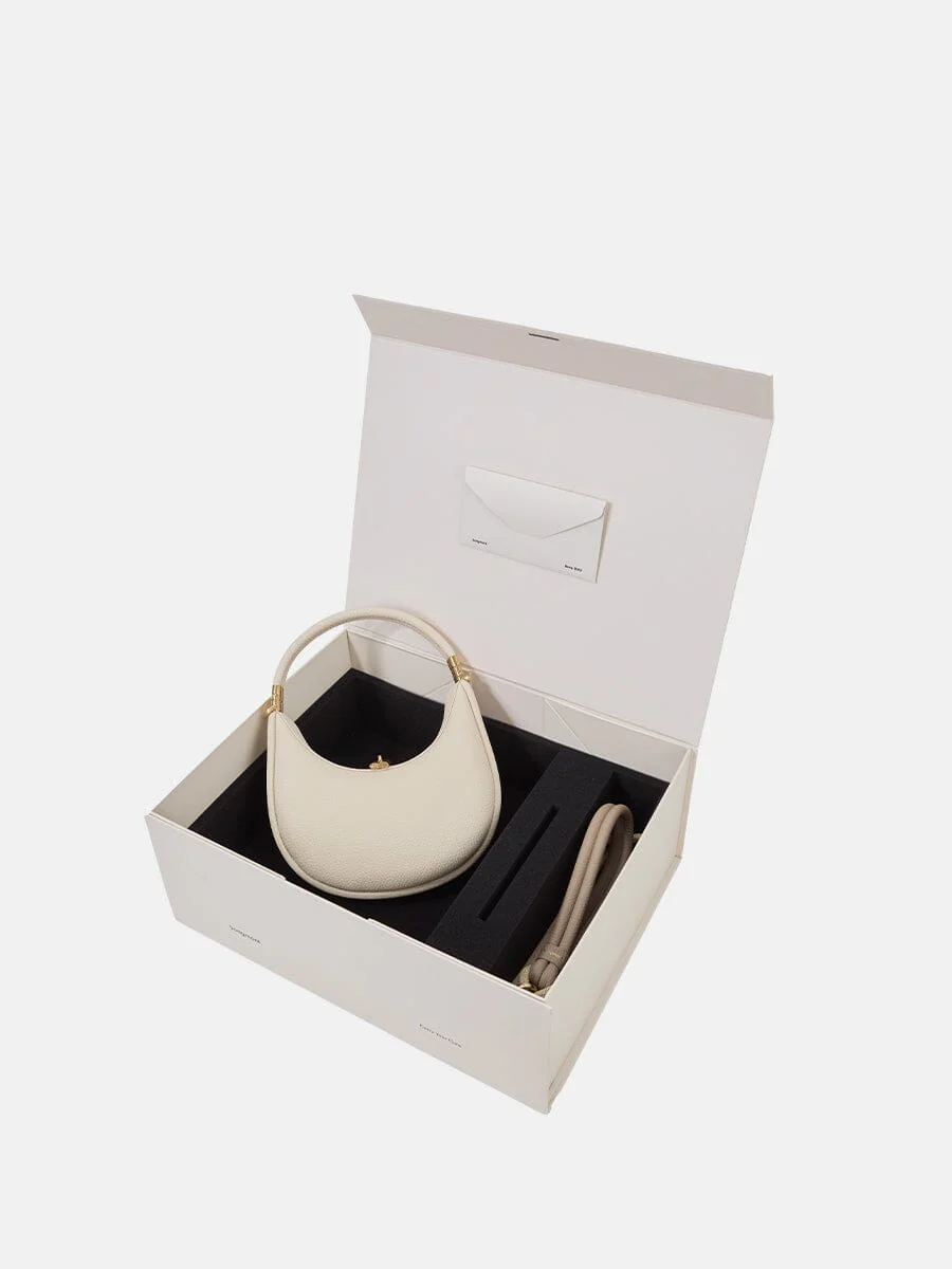 1136-small-luna-pet-leash-box-3.webp Small Luna & Pet Leash Box