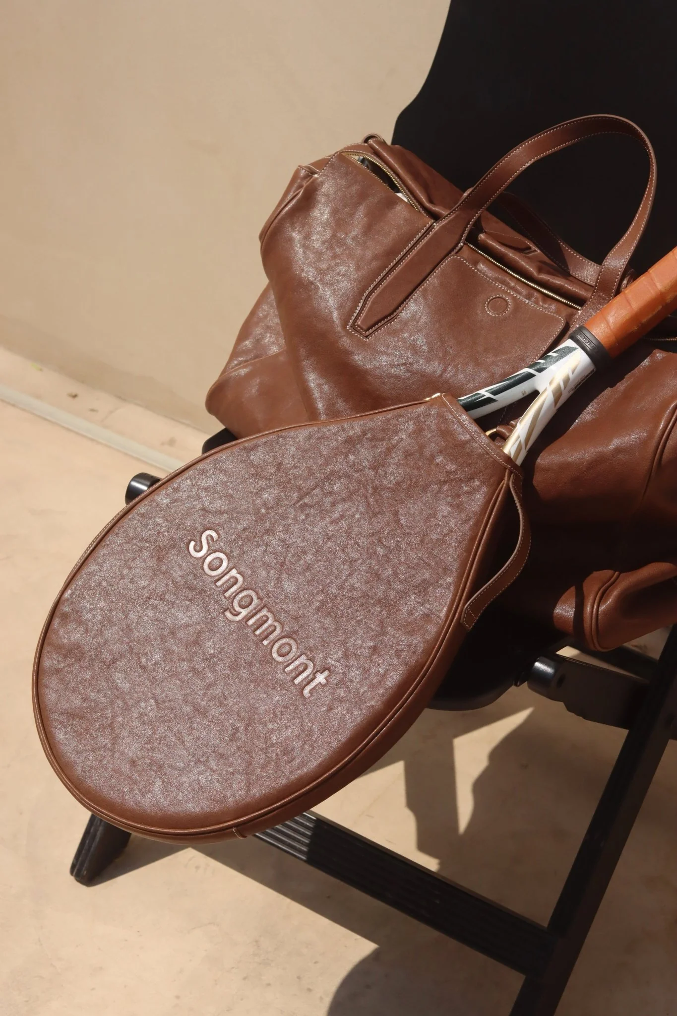 1182-leather-tennis-racket-cover-4.webp Leather Tennis Racket Cover