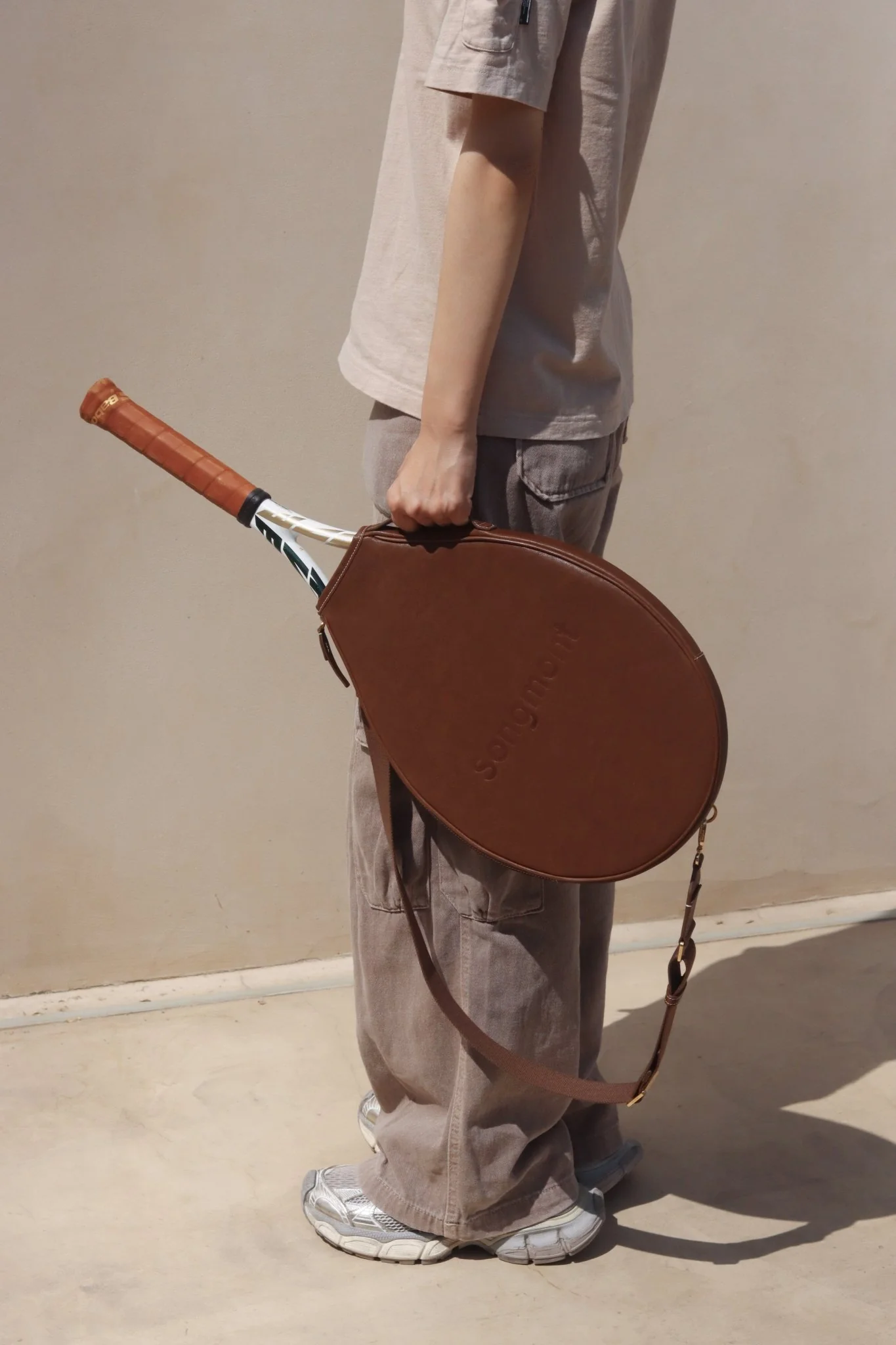 1182-leather-tennis-racket-cover-6.webp Leather Tennis Racket Cover