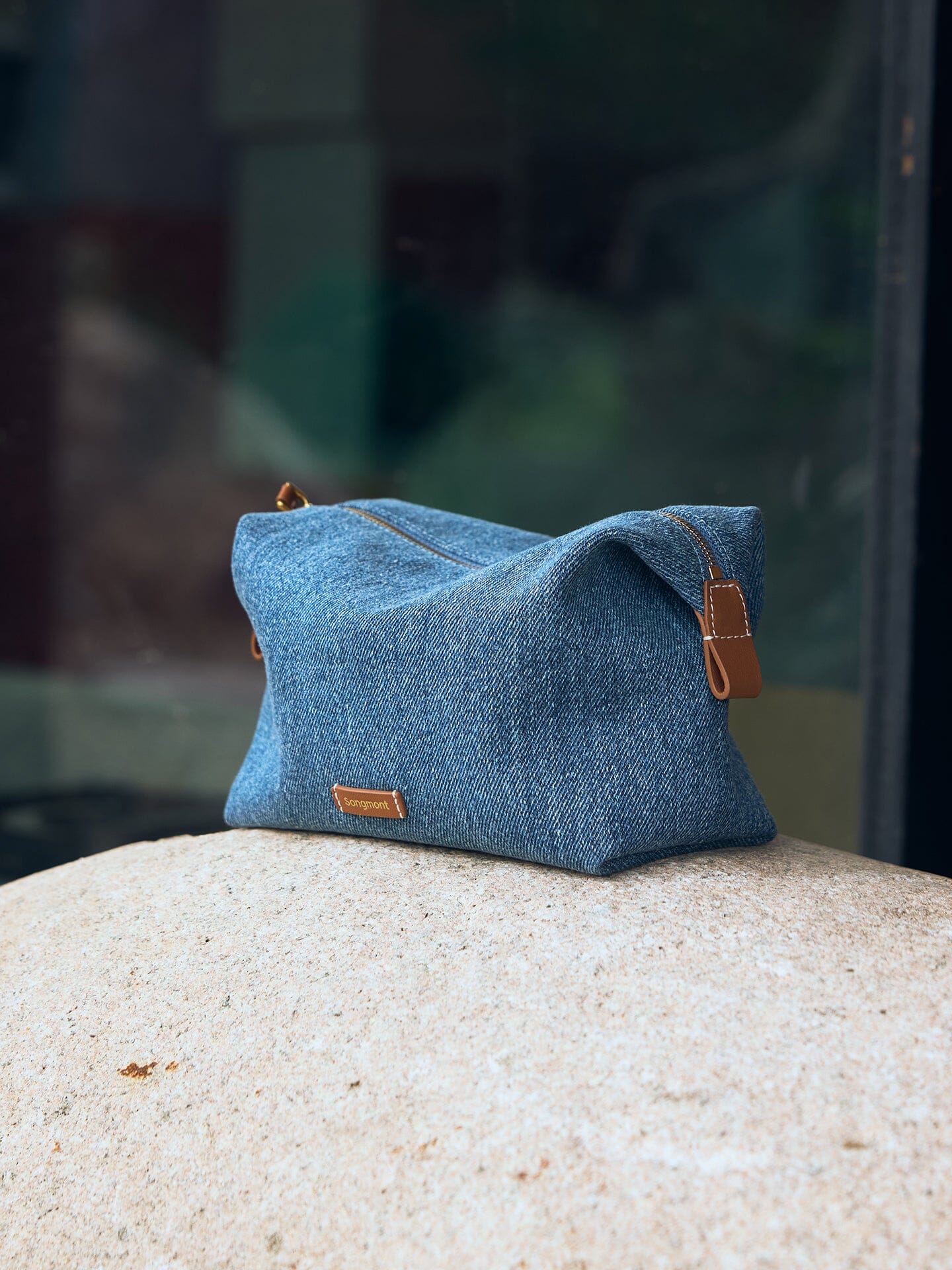 1219-songmont-travel-pouch-3.jpg Songmont Travel Pouch