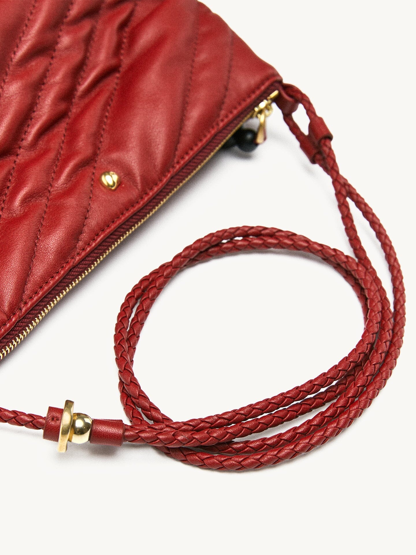 Winding Underarm Bag
