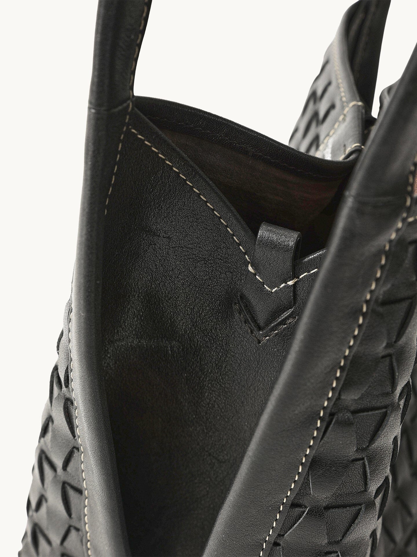 177-lattice-bucket-bag-8.jpg Lattice Bucket Bag
