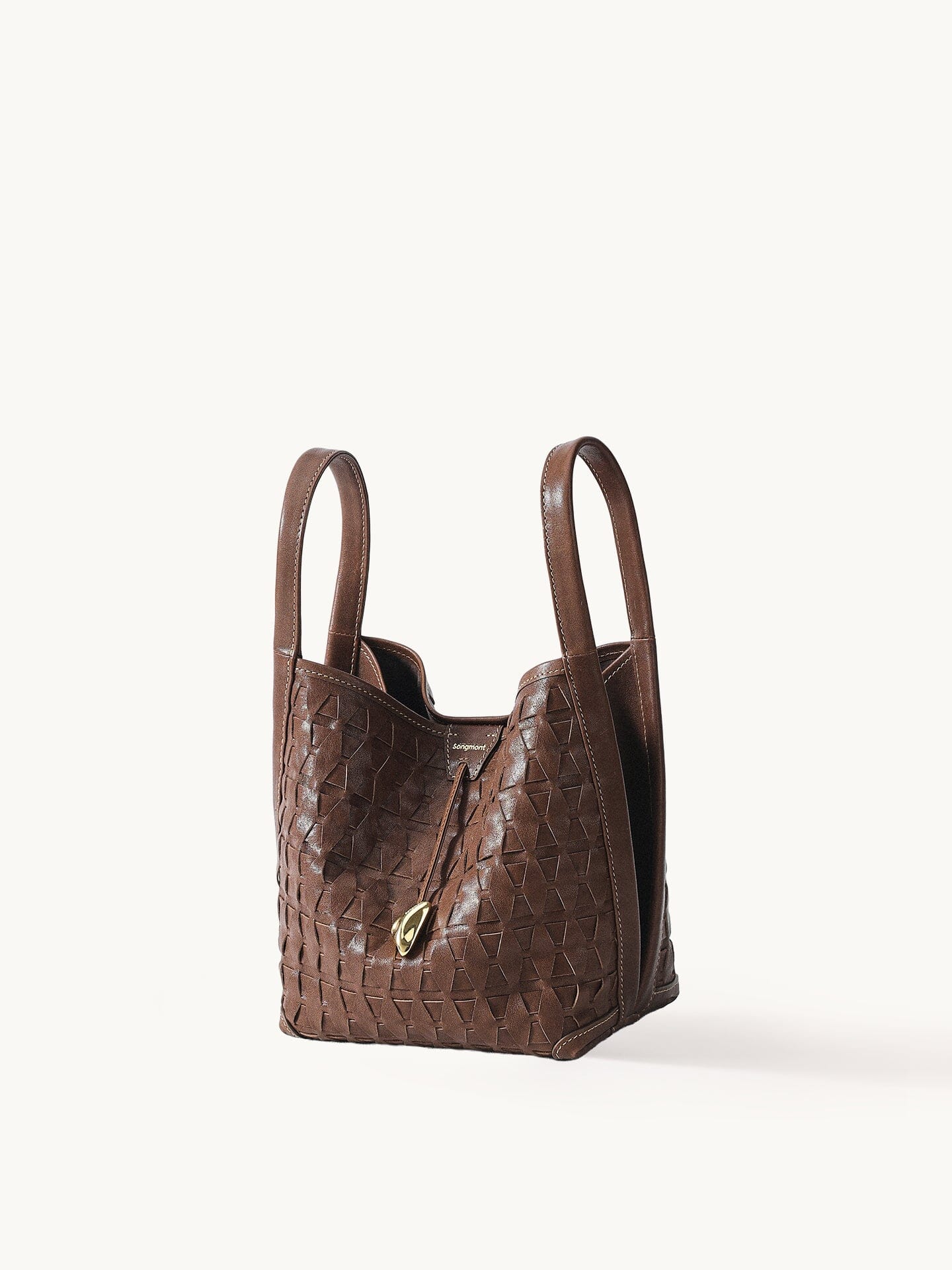 181-lattice-bucket-bag-1.jpg Lattice Bucket Bag