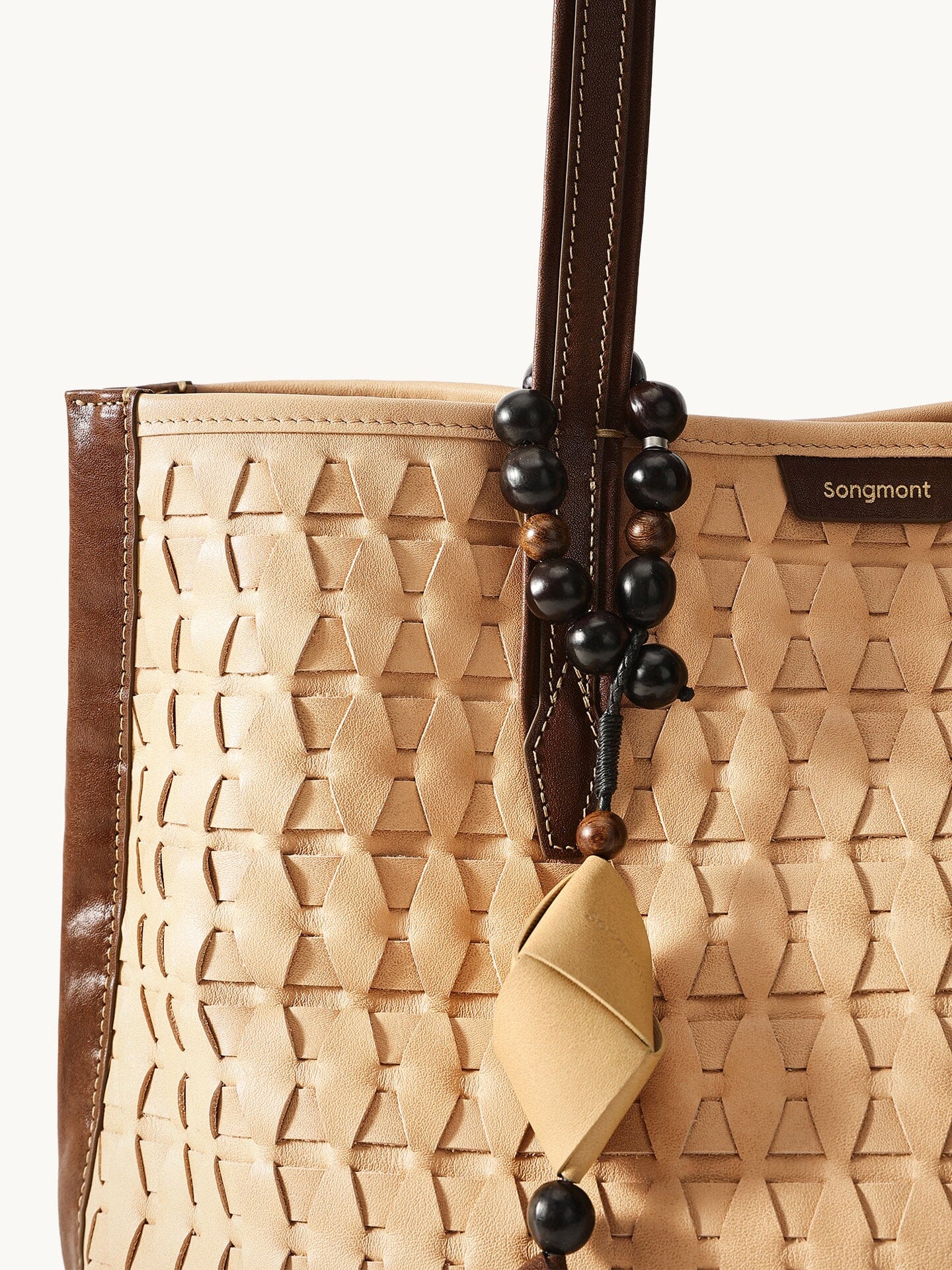 185-medium-lattice-tote-4.jpg Medium Lattice Tote