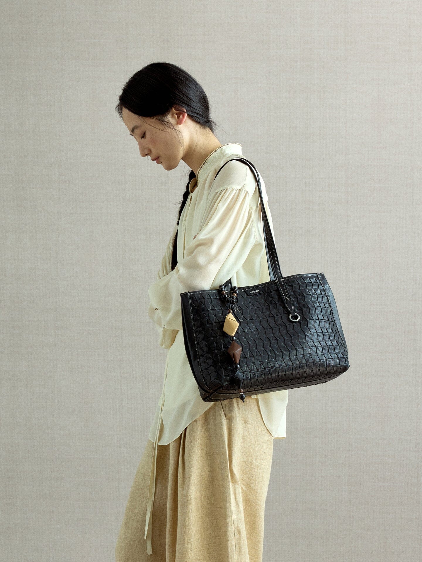 189-small-lattice-tote-3.jpg Small Lattice Tote