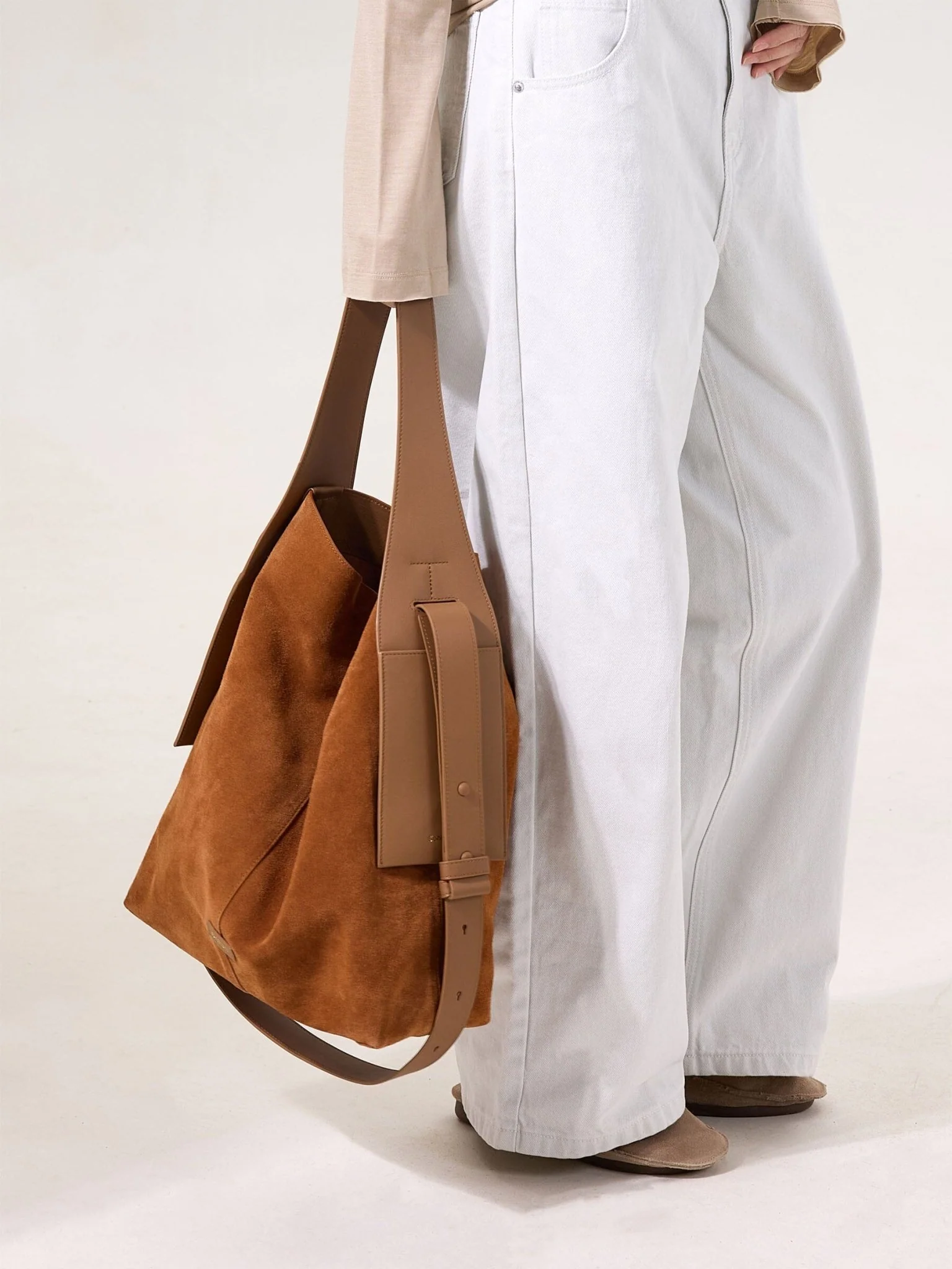 263-large-drippy-tote-bag-3.webp Large Drippy Tote Bag