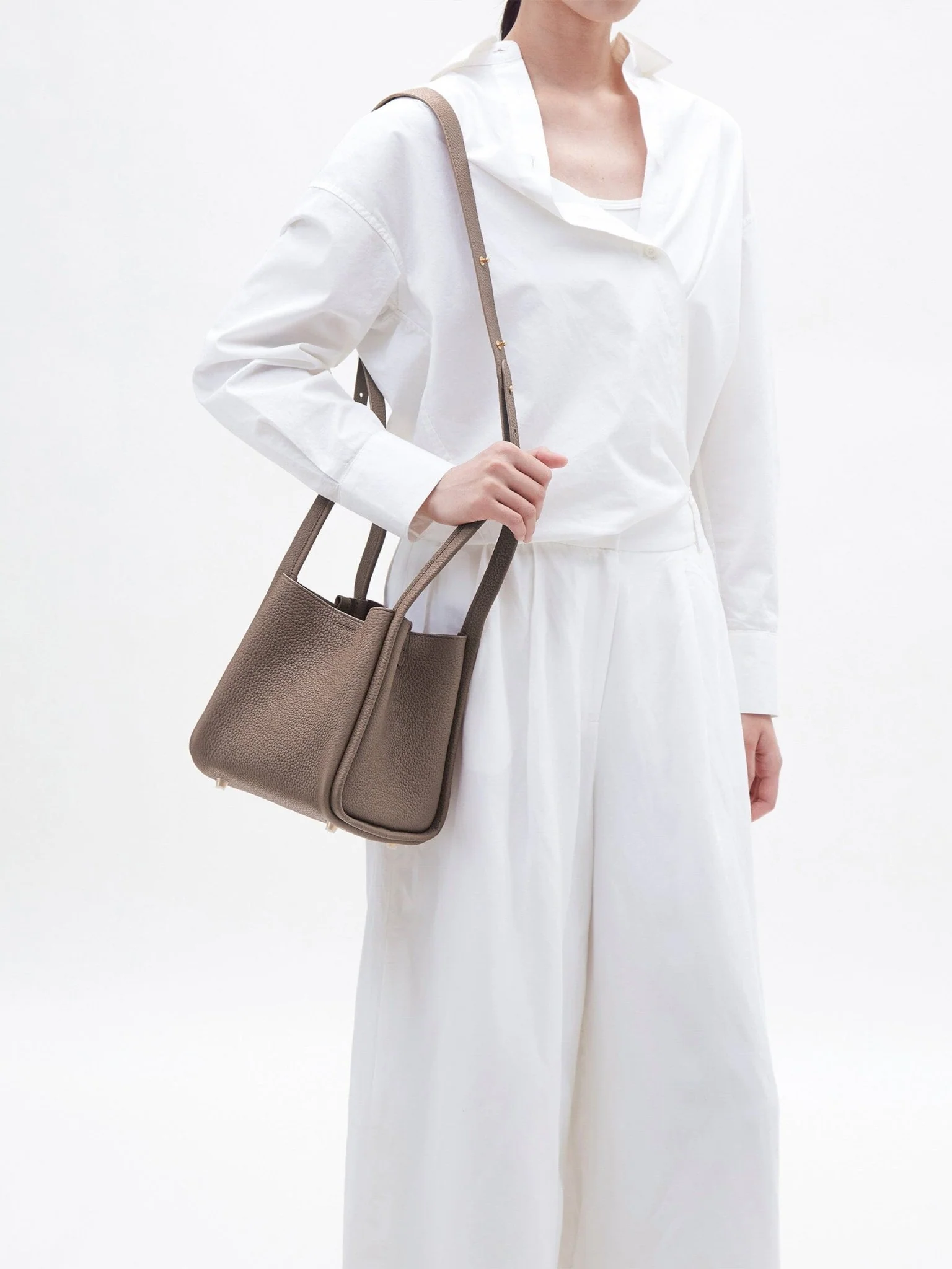 463-medium-song-bag-4.webp Medium Song Bag