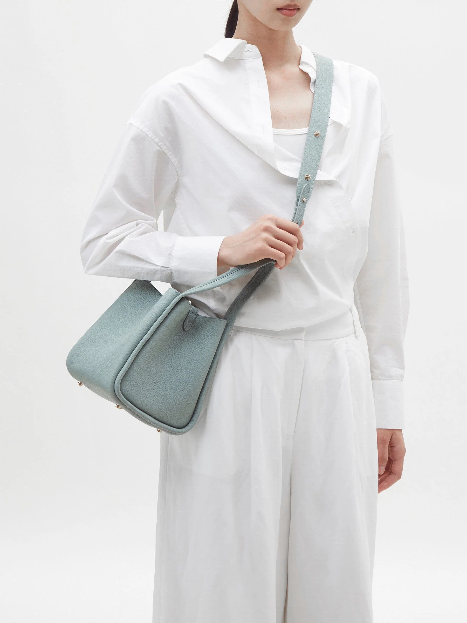 480-medium-song-bag-2.webp Medium Song Bag