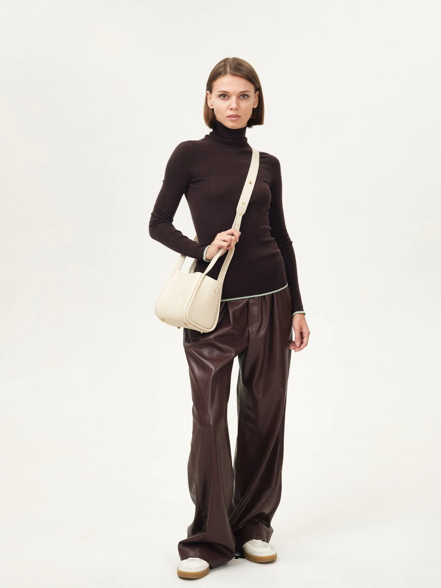 514-small-song-bag-3.webp Small Song Bag
