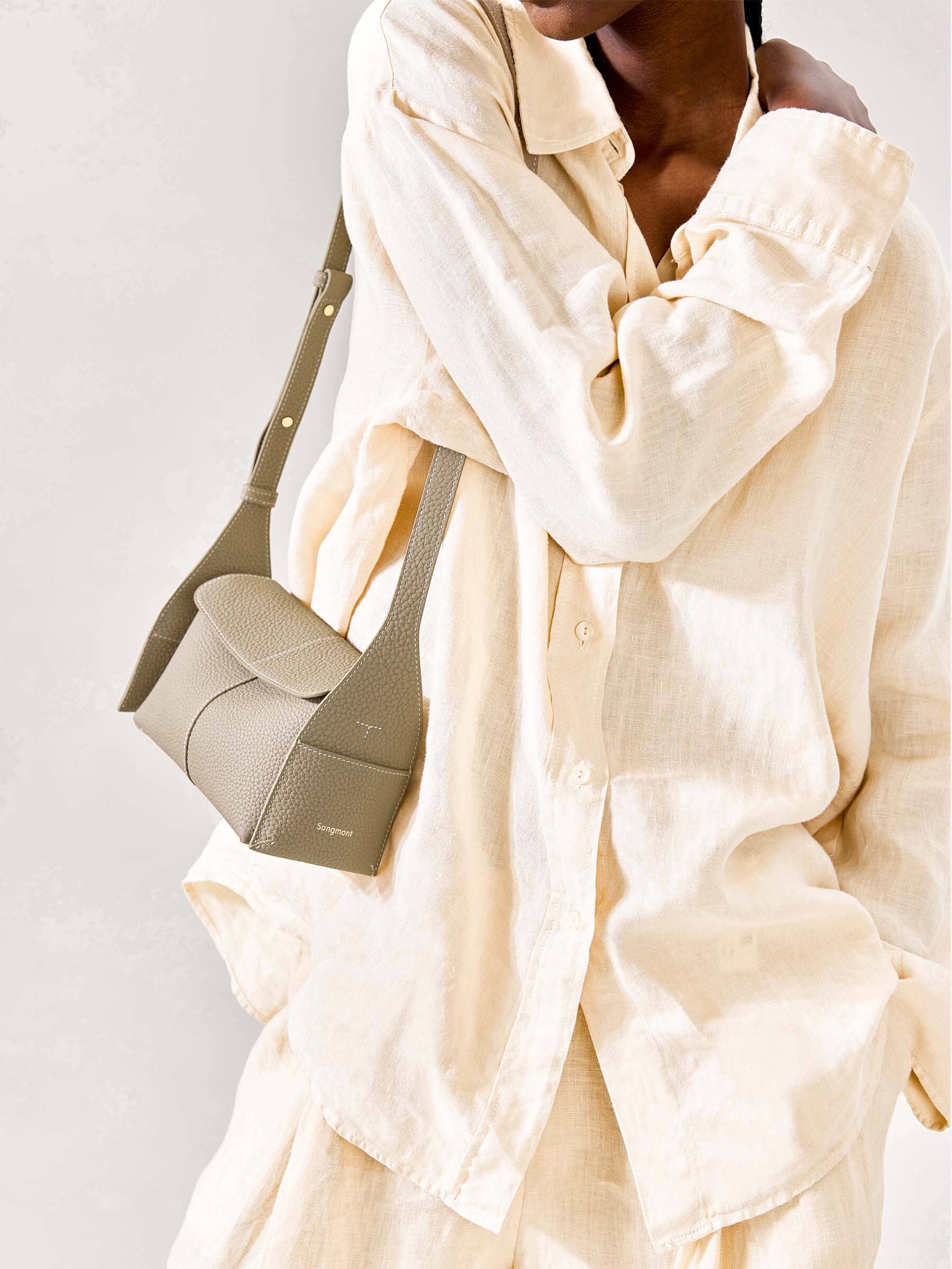 672-mini-drippy-roof-bag-10.jpg Mini Drippy Roof Bag