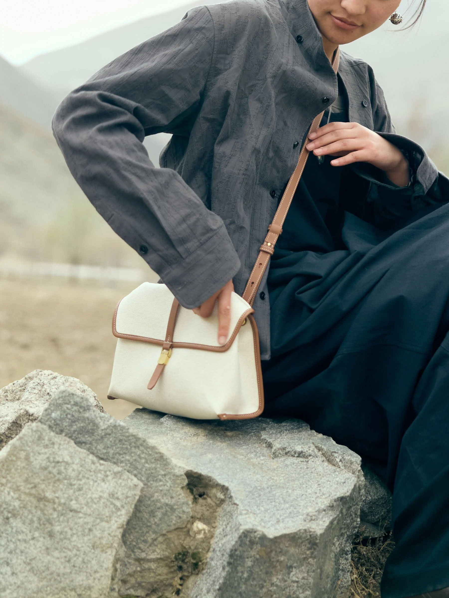 776-small-shan-satchel-bag-3.webp Small Shan Satchel Bag